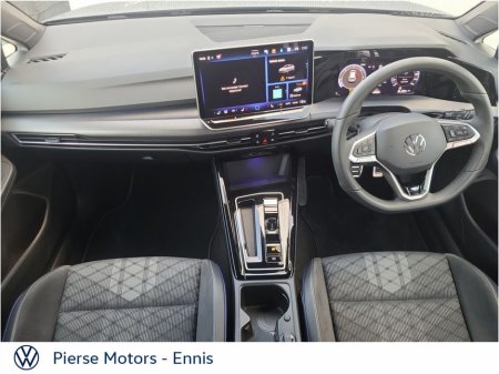 2025 Volkswagen Golf - photo 4