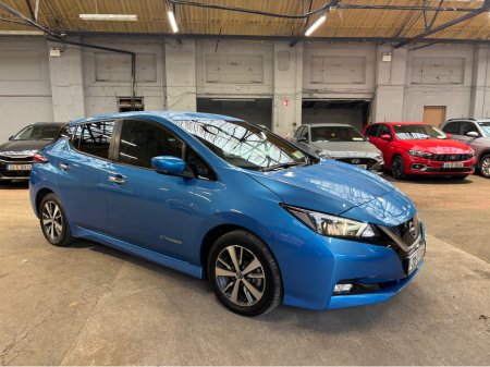 2020 Nissan Leaf 40K EV SV 40KW '19 4DR AUTO €13,499 thumbnail