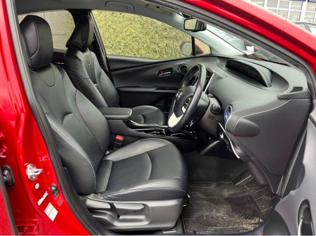 2018 Toyota Prius TOURING SELECTION AUTOMATIC 1.8 HYBRID PETROL //HIGH SPEC//FULL LEATHER HEATED SEATS//HEAD UP DISPLAY//ADAPTIVE CRUISE CONTROL//REVERSE CAMERA// €16,950 thumbnail