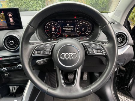 2019 Audi Q2 - thumbnail 4