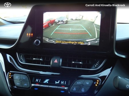 2023 Toyota C-HR Hybrid Sport €28,950 thumbnail