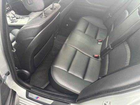 2016 BMW 5 Series - thumbnail 18