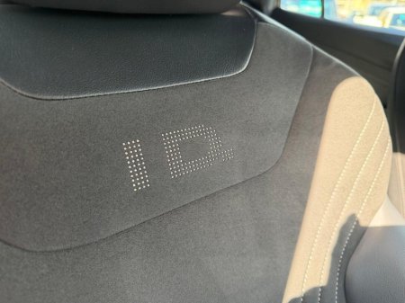 2023 Volkswagen ID.4 - thumbnail 25