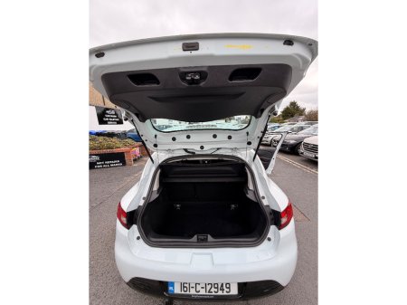 2016 Renault Clio - thumbnail 8
