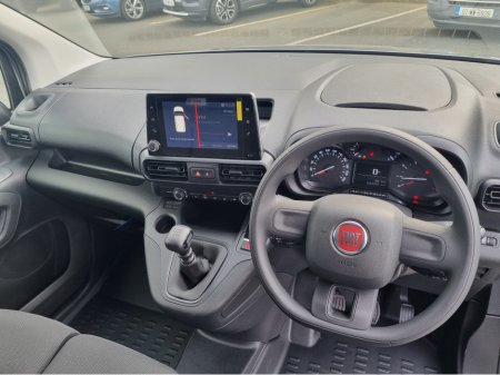 2025 Fiat Doblo 1.5 | SWB | 100hp | 650kg €23,573