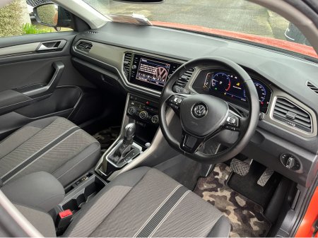 2021 Volkswagen T-Roc STYLE AUTOMATIC 2.0 DIESEL //REVERSE CAMERA//KEYLESS ENTRY//ADAPTIVE CRUISE CONTROL// €25,950 thumbnail