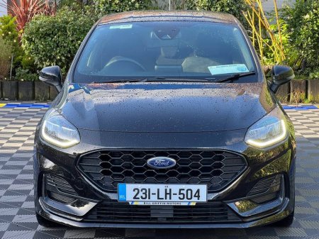 2023 Ford Fiesta ST-LINE 1.0T // VERY LOW MILEAGE // 17" ALLOYS // HEATED MULTIFUNCTION STEERING WHEEL €19,900 thumbnail