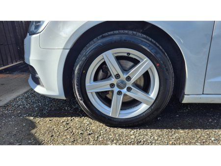 2014 Audi A3 - thumbnail 5