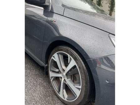 2018 Peugeot 308 - thumbnail 16