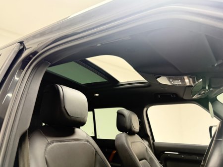 2023 Land Rover Defender X P400E FLAGSHIP MODEL €87,990 thumbnail