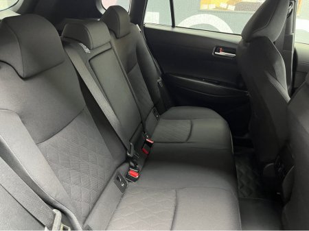 2024 Toyota Corolla Cross - thumbnail 11