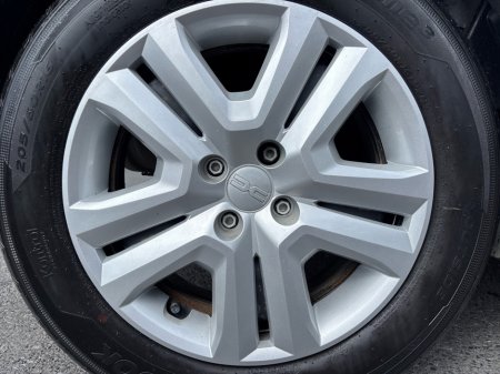 2024 Dacia Sandero - thumbnail 5