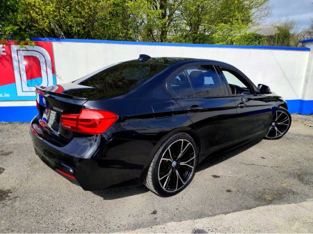 2017 BMW 3 Series - thumbnail 13