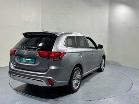 2020 Mitsubishi Outlander Instyle Plug In Hybrid €24,400 thumbnail