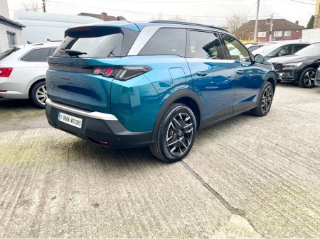 2025 Peugeot 5008 - thumbnail 19