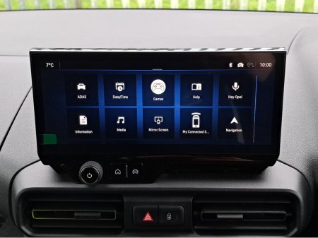 2026 Opel Combo SPORTIVE L1H1 1.5TD 100BHP **TOP SPEC** thumbnail