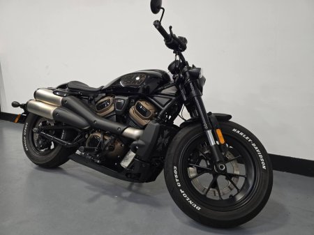 2022 Harley-Davidson Sportster - thumbnail 2