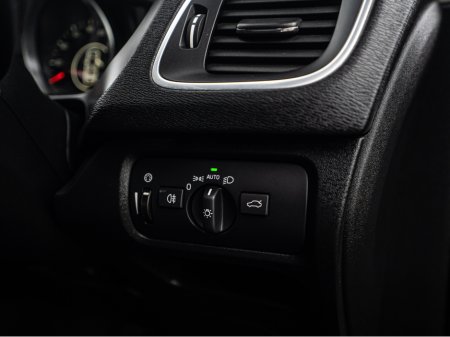 2014 Volvo V40 2014 Volvo V40 Cross Country Auto/New NCT/Warranty €10,888 thumbnail