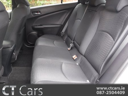 2018 Toyota Prius 1.8 AUTO HYBRID LOW MILES HIGH SPEC €15,950 thumbnail