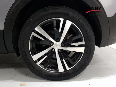 2024 Peugeot 5008 - thumbnail 15