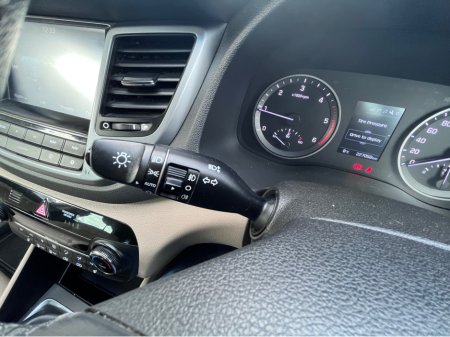 2016 Hyundai Tucson - thumbnail 9