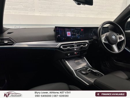 2023 BMW 3 Series - thumbnail 11