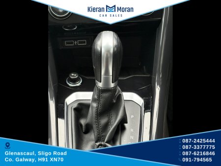 2018 Volkswagen T-Roc SPORT 2.0 TDI 5DR €21,950 thumbnail