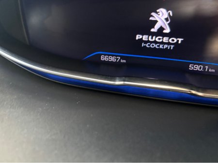 2022 Peugeot 5008 - thumbnail 12