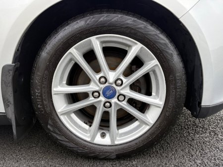 2015 Ford Focus 1.6 TDCi 95PS Style €7,950 thumbnail