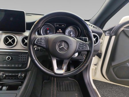 2015 Mercedes-Benz CLA Class - thumbnail 14