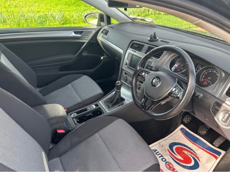 2016 Volkswagen Golf - thumbnail 6