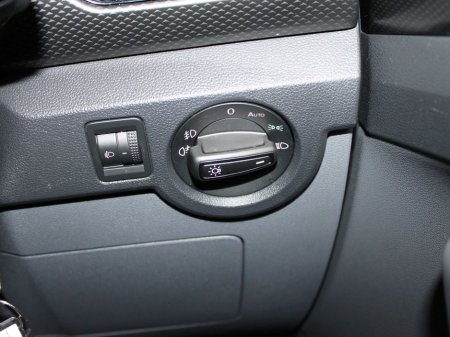 2020 Volkswagen T-Cross Life 1.0 TSI M5F 95HP 5DR €19,999 thumbnail