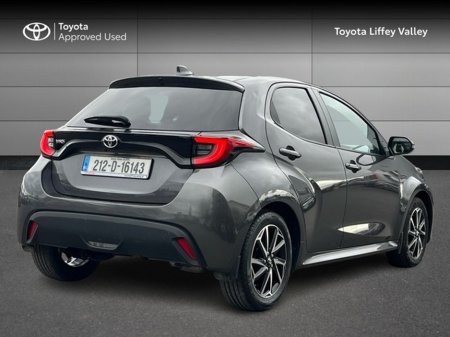 2021 Toyota Yaris - thumbnail 2