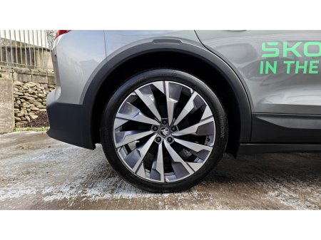 2025 Skoda Elroq 85 WITH LODGE INTERIOR+€700+ 21" SUPERNOVA ALLOYS- AS NEW EX DEMO MODEL €40,950 thumbnail