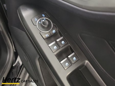 2023 Ford Focus - thumbnail 17