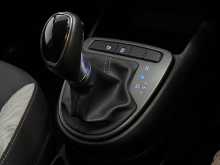 2023 Hyundai i10 i10 Deluxe Auto €19,995 thumbnail