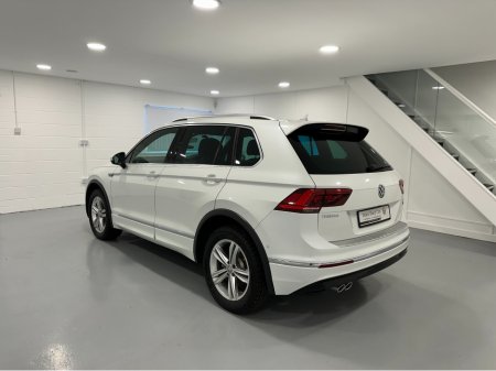 2019 Volkswagen Tiguan (191) TIGUAN 2.0TID R LINE DSG 4 MOTION LOW KMS VW/AUDI SPECIALISTS WWW.DENISDARCYCARS.IE €31,950 thumbnail