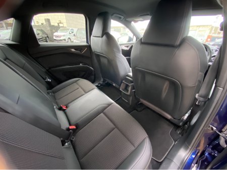 2023 Audi Q4 e-tron SPORTBACK 40 E-TRON S LINE 4DR AUTO thumbnail