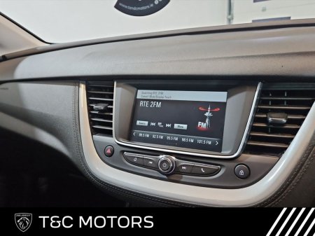 2019 Opel Grandland X SC Model - Rear Parking Sensors, Dual Zone Climate Control A/C, Cruise Control, Bluetooth, Alloy Wheels €14,995 thumbnail