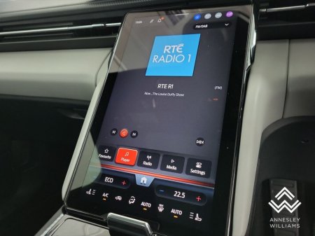 2025 Ford Explorer Premium 77kWh Extended Range RWD €39,950 thumbnail