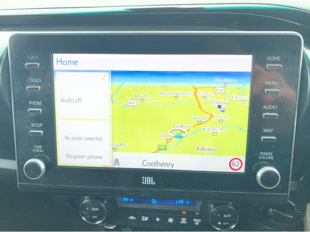 2022 Toyota Hilux 2.8  D-4D 4WD INVINCIBLE X DCB AUTO  ( 221 REG ) €38,800 thumbnail