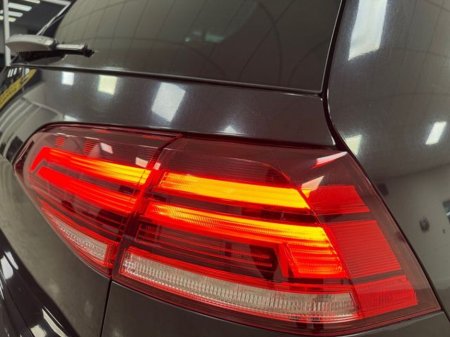 2018 Volkswagen Golf - thumbnail 19