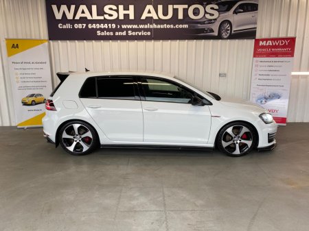 2016 Volkswagen Golf - thumbnail 3