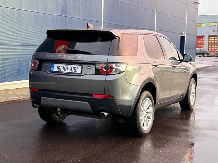 2018 Land Rover Discovery 2.0 TD4 SE 180 180PS 7SEATS AUTO €19,950 thumbnail