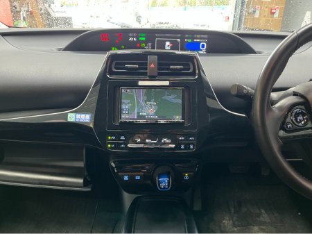 2022 Toyota Prius - thumbnail 19