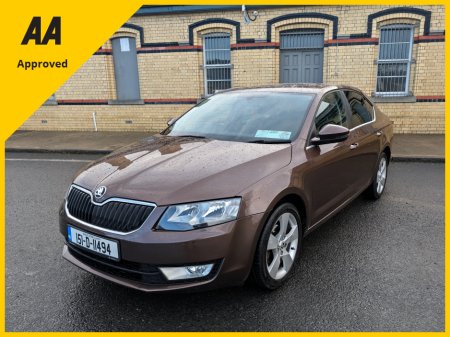 2015 Skoda Octavia ELEGANCE 1.6 TDI 105HP 4DR €8,450 thumbnail