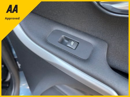 2014 Volvo V40 1.6 T4 5DR AUTO FULLY LOADED WITH SPEC €10,750 thumbnail