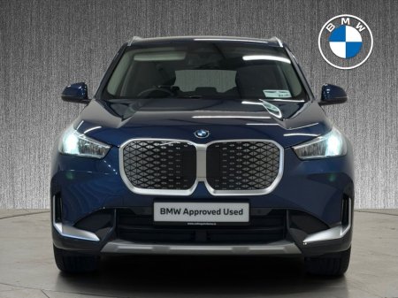 2025 BMW iX1 - thumbnail 16