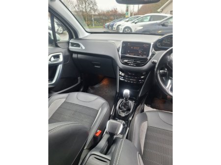 2018 Peugeot 2008 ALLURE BLUEHDI BLUE HDI €12,995 thumbnail