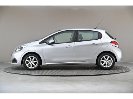 2015 Peugeot 208 1.0 PURETECH ACTIVE 5SPD €8,890 thumbnail